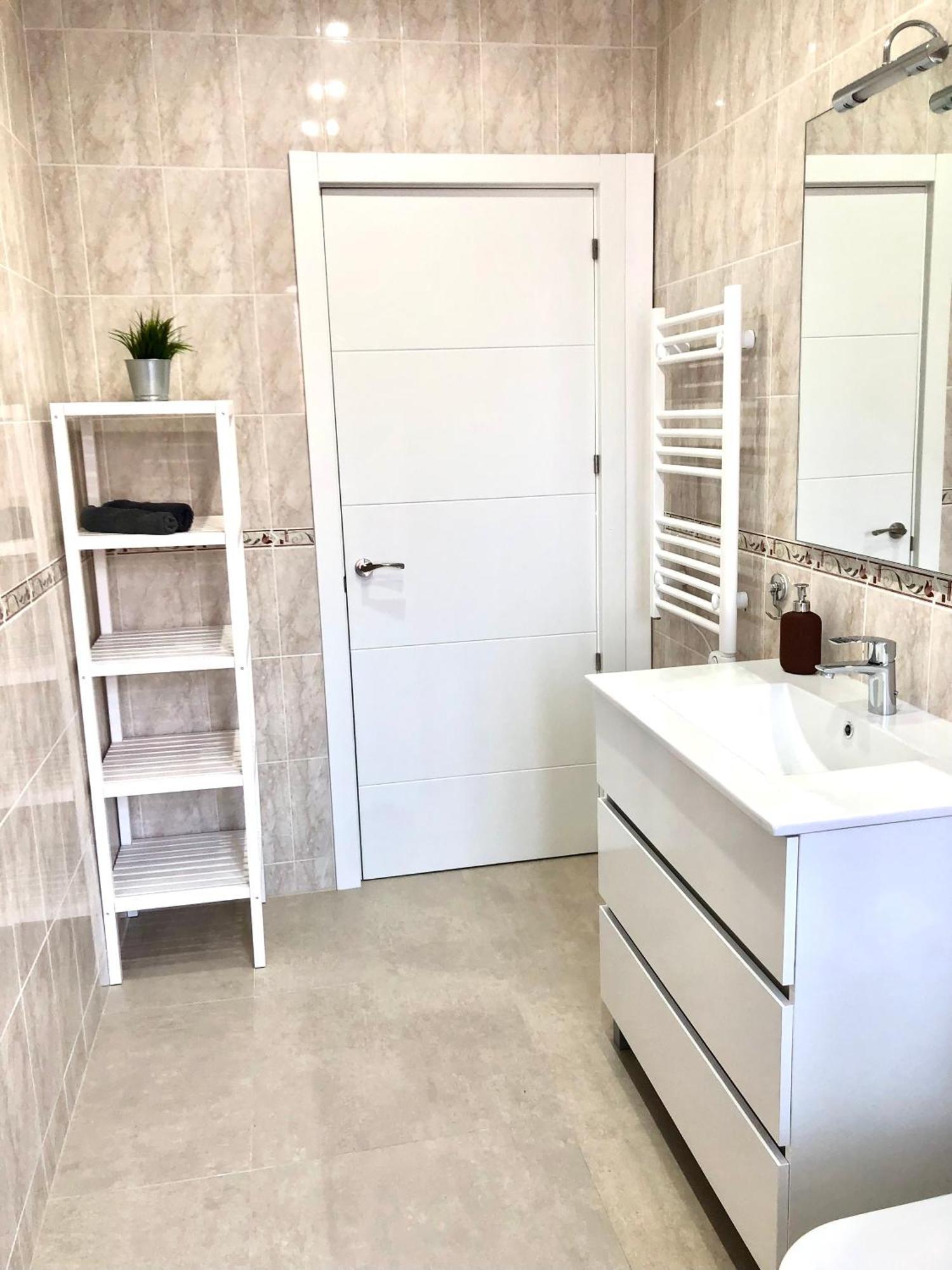 Apartamento Recien Reformado, Centrico, Tranquilo Y Luminoso Oviedo Exterior foto